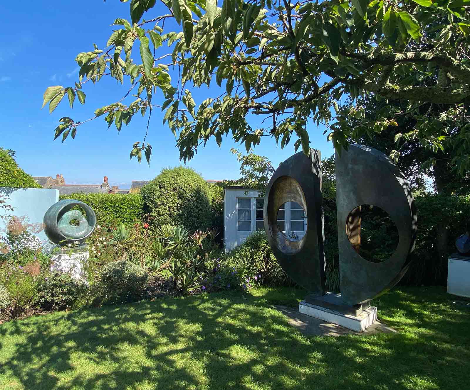 Couverture-accueil-Barbara-Hepworth